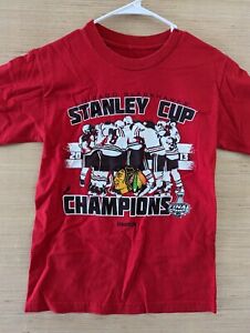 Reebok Chicago Blackhawks Mens T Shirt Red Small 2013 Stanley Cup Champions