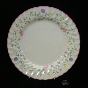 JOHNSON  BROTHERS SUMMER CHINTZ  9 3/4" DINNER PLATE  ENGLAND - Picture 1 of 2