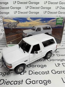 GREENLIGHT 1993 Ford Bronco XLT White 1:18 Diecast Artisan Collection OJ - Picture 1 of 5