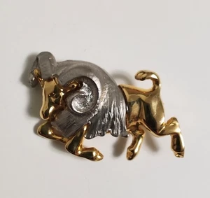 VINTAGE ARIES BROOCH GOLD TONE AND SILVER TONE ZODIAC BROOCH SIGNED ASTROLOGY - Picture 1 of 2