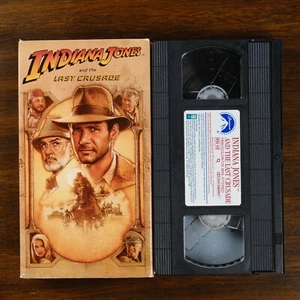 Indiana Jones and the Last Crusade ((1989) - VHS - NEAR PERFECT CONDITION - Picture 1 of 8
