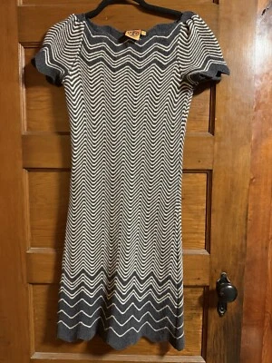 Tory Burch Kent Sweater Dress Chevron Knit Merino Wool Size Extra Small XS - Image 1 of 4