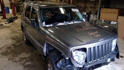 Б/у компрессор кондиционера подходит: 2012 Jeep Liberty 3.7 класса A - Изображение 1 из 4