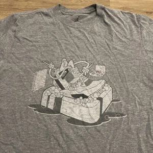 Jordan 4 Flight Graphic T-Shirt Men Gray Size Medium - Picture 1 of 4