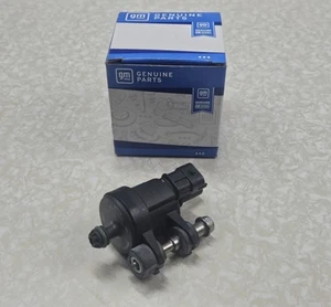 Genuine GM Vapor Canister Purge Valve OEM 12773528 For Cadillac Chevy Buick GMC - Picture 1 of 5