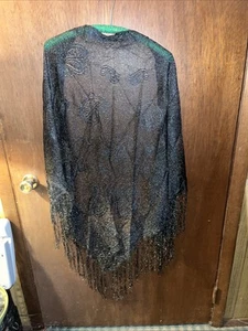 VTG Black Lace Shawl With 8" Fringe - flower design 1930's - Picture 1 of 3