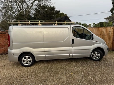 Vauxhall Vivaro - Image 1 of 4