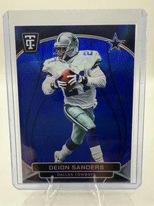 Espejo azul Deion Sanders #194 Panini totalmente certificado Panini 2024/149 vaqueros patio - Imagen 1 de 2