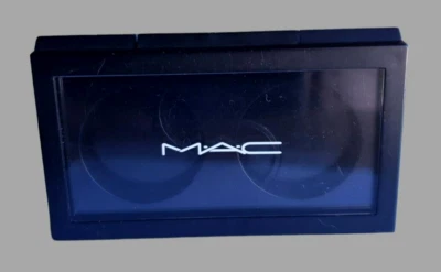 Sombra de ojos compacta MAC / corrector estuche magnético X 2 ranura vacía para recargas Foto 1 de 4