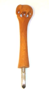 Vintage African Elephant Hand Carved Wood Folk Art Beer Bottle / Can Opener - Picture 1 of 7