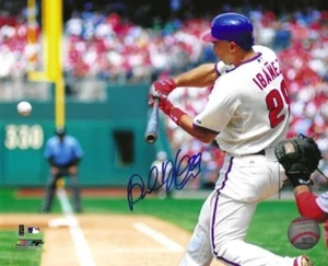 Autographed RAUL IBANEZ 8x10 photo Philadelphia Phillies w/ COA - Picture 1 of 1