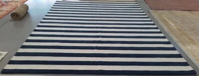 Alfombra AZUL MARINO/MARFIL 9'-0" x 12'-0" defecto, precio reducido 1172767608 CAM154B-9 Foto 1 de 4