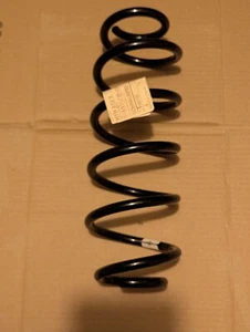 New Genuine VW Golf MK7 Rear Suspension Coil Spring 5Q0511121CB - Picture 1 of 1