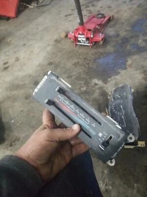 1987-1991 Ford F-150 F-250 F-350 Bronco controle climático E9TH-19808-AA FABRICANTE DE EQUIPAMENTO ORIGINAL - Imagem 1 de 4