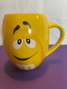 M&M Peanut Yellow Ceramic Smiling Face Mug “COMPLETELY NUTS” 2013 - Picture 1 of 6