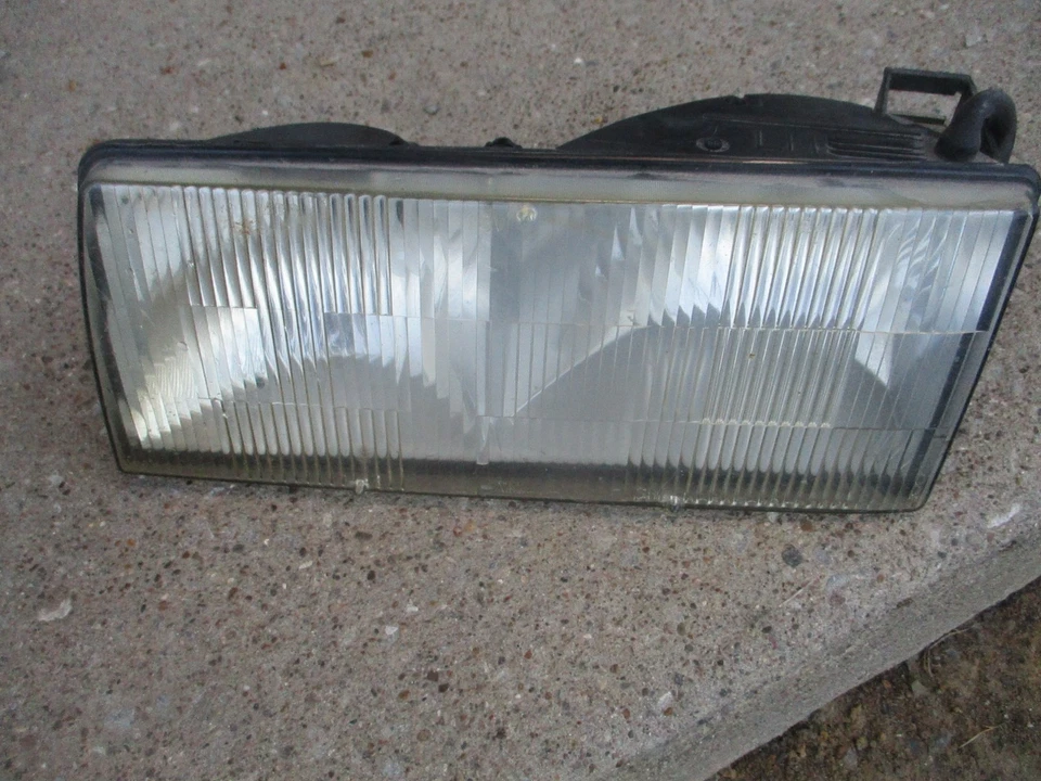 Faro Eagle Premier LH 88-92 90-92 Mónaco Foto 1 de 3