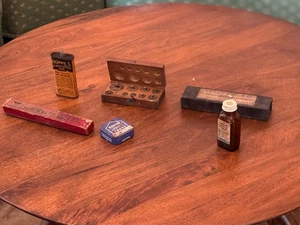 Vintage Werkbank Konvolut Werkzeuge & Öle Hoppe’s, Kester, Muter, Millers Falls D20 - Bild 1 von 10