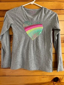 Crewcuts Sequin Rainbow Heart Shirt Girls Gray Long Sleeve Top Size L ( 10-11 ) - Picture 1 of 2