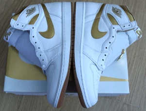 Air Jordan 1 Retro OG Metálico Dorado WMNS Talla 11 NUEVO En Caja - Imagen 1 de 19