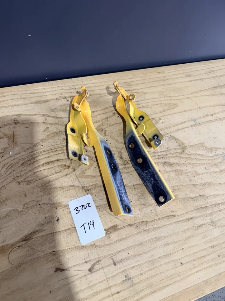 Nissan 370Z 2009-2020 capó izquierdo y derecho bisagras soporte gris OEM Foto 1 de 3