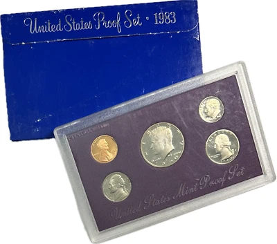 1983-Estados Unidos Juego de prueba completo y 1990-Estados Unidos como nuevo juego de prueba en soporte Foto 1 de 4