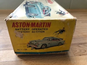 Aston Martin DB5 James Bond Gilbert Japan 1965 originaler Karton ( Text !!! ) - Bild 1 von 15