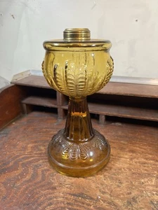 Antique Oil Lamp, Glass Kerosene Lamp. Fount / Font + Base. No Burner SEE PICS - Picture 1 of 17