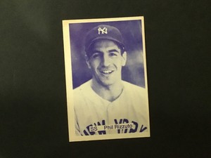 1975 TCMA Baseball New York Yankees Purple Phil Rizzuto