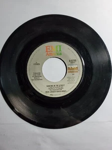 Mick Jagger + David Bowie Dancing in the Street VG+ F122 - Picture 1 of 1