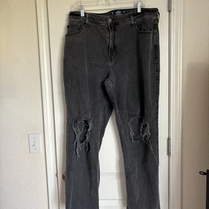 Hollister Damen schwarz Distressed Knie Ultra High Rise Dad Jeans-Größe 16R - Bild 1 von 9