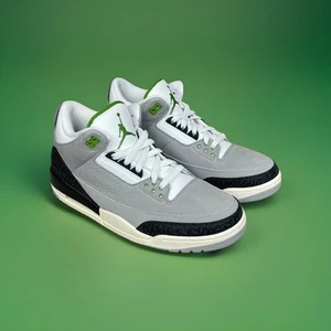Nike Air Jordan 3 Retro "Chlorophyll" 136064-006 taglia UK 8.5, EU 43, US 9.5 - Foto 1 di 22