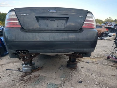 2008-2009 Ford Taurus Rear Bumper Assembly Oem JLYEA - Image 1 of 3