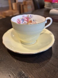 Aynsley Pale Green Teacup And Saucer With Floral Design Inside - Picture 1 of 9