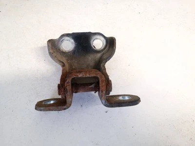 Bisagra de puerta delantera Toyota Yaris 2006 usada, genuina #2277927-99 Foto 1 de 4