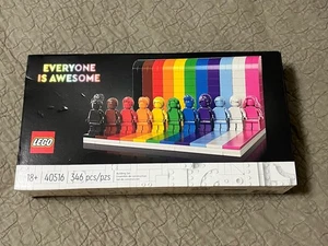 NEW NIB Legos Lego Everyone is Awesome 40516 346 pieces Rainbow Colors - Picture 1 of 12