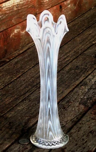 FENTON WEISS OPALISIEREND Glas REVERSE DRAPERY Boggy Bayou FLARED VASE - Bild 1 von 6