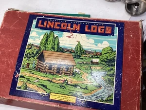 VINTAGE LINCOLN LOGS Set in Original Box - Picture 1 of 7