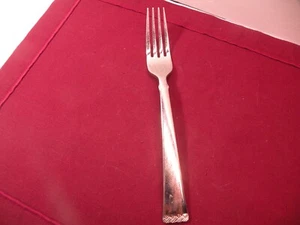 1 Waterford Celtic Braid 18/10 glänzend Edelstahl Tafelgabel 8" Kratzer - Bild 1 von 5