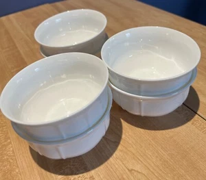 Mikasa Antique White Bone China Fruit Dessert Bowls 4 1/2" Set of 6 - Picture 1 of 4
