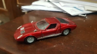POLITOYS M 552 1/43 LAMBORGHINI MIURA P400 ROSSO METALLIZZATO  VINTAGE - Immagine 1 di 4