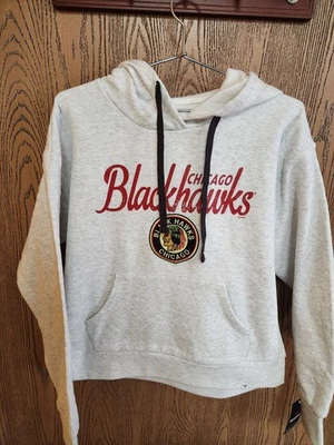 Fanatics Chicago Blackhawks Women's Hoodie Pullover Quilted NWT - Image 1 of 4