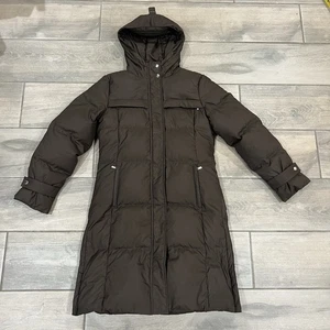 Michael Kors schokobrauner langer gefütterter Daunenmantel mit Kapuze Damen S - Bild 1 von 11