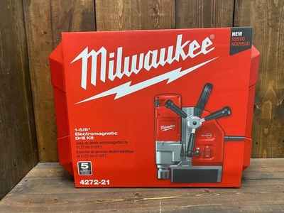 Milwaukee 13 Amp 1-5/8" Electromagnetic Drill Kit | NEW | 4272-21 | 730RPM - Image 1 of 4