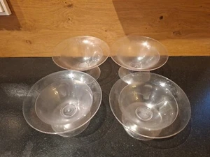 4 Dessertschalen, Tafelperle, Tupperware, Eisbecher, - Bild 1 von 2