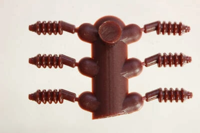 Lima 1096.008a Isolator weinrot für TGV-Mittelwagen, 6 Stück am Spritzling