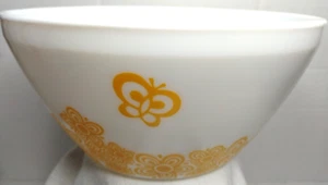 Vintage Charm [Inspired by Pyrex] 'Golden Days' 6 Cup / 1.4L Nesting Mixing Bowl - Picture 1 of 8