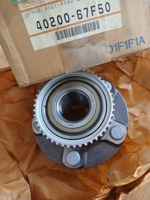 Nissan 200SX S14,Buje de tracción delantera con cojinete,Pieza original nueva.Se adapta a Rh o Lh. Foto 1 de 4