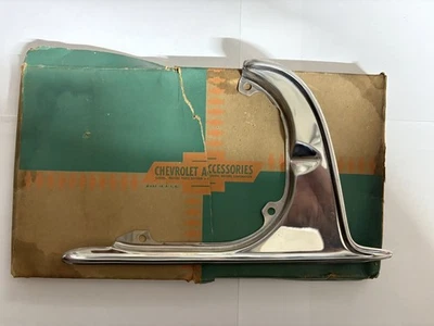 Nuevo de Lote Antiguo 1962 Chevy Impala, Belair, Biscayne Station Wagon Gas Combustible Protector de Puerta GM. Foto 1 de 4