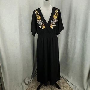 Calessa Boho Maxi Dress Womens XL Black Embroidered Flower Crossover Neckline - Picture 1 of 10