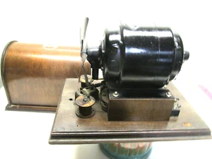 Antique/Rare Delco Appliance Corp. 32volt Direct Current Motor w/ Furniture Case - Picture 1 of 17